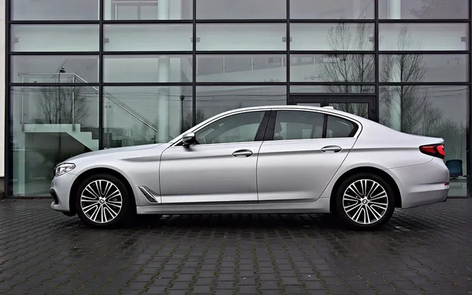 BMW Seria 5 cena 129900 przebieg: 103500, rok produkcji 2018 z Szczawnica małe 781